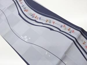 変わりよろけ縞に桜・葉模様織出し名古屋帯